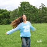 Maddi Jane Says “Hello” to Summer Playlists with New Single